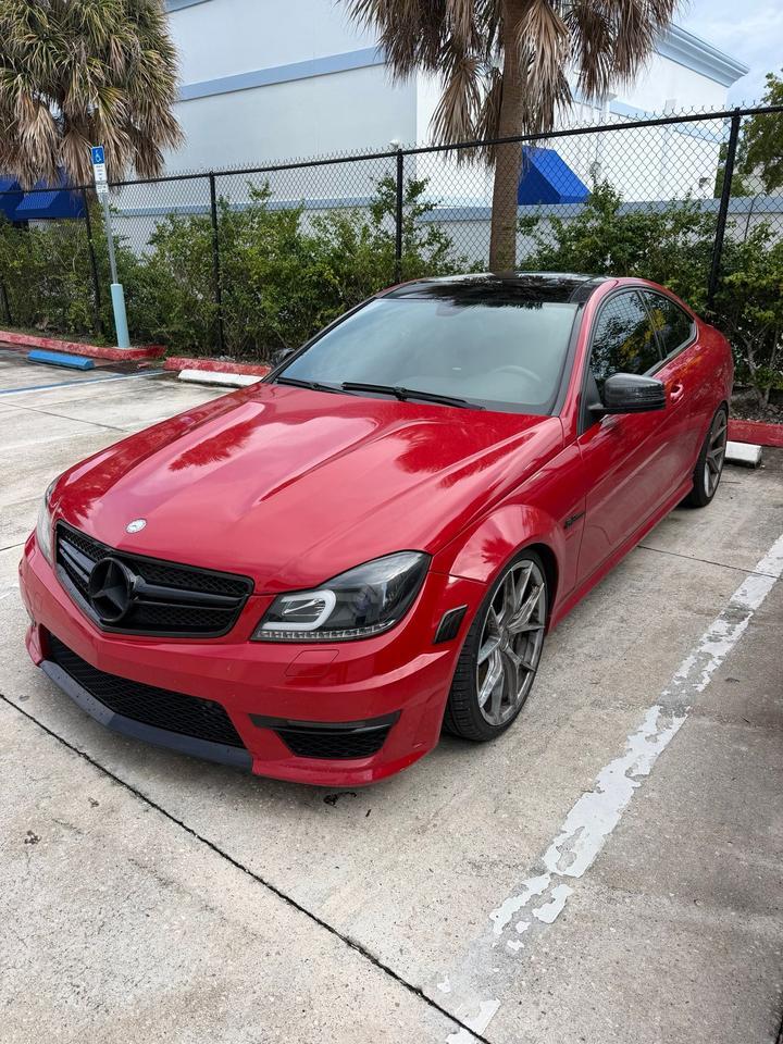 mercedes-benz c-class 2013 WDDGJ7HB5DG040216 image mercedes-benz c-class 2013 WDDGJ7HB5DG040216 image