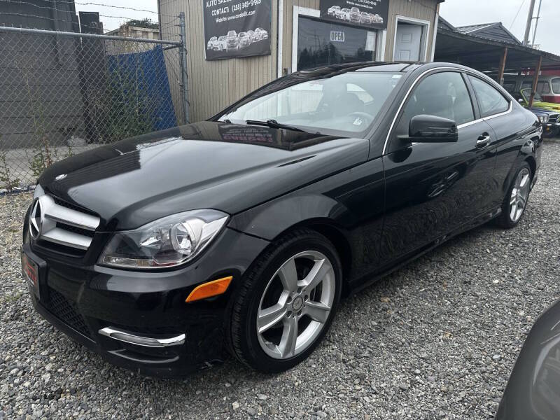 mercedes-benz c-class 2013 WDDGJ4HB1DG001752 image mercedes-benz c-class 2013 WDDGJ4HB1DG001752 image
