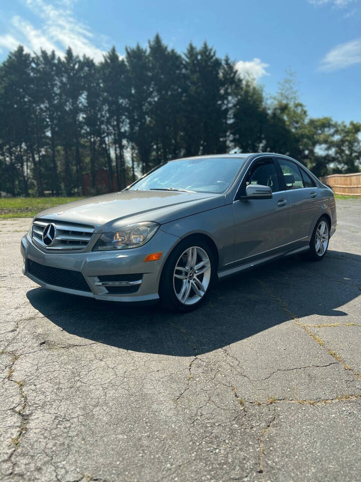 mercedes-benz c-class 2013 WDDGF8AB2DR269412 image mercedes-benz c-class 2013 WDDGF8AB2DR269412 image