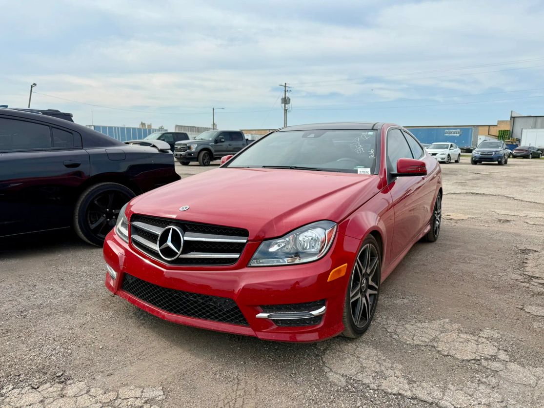mercedes-benz c-class 2013 WDDGJ8JBXDG027431 image mercedes-benz c-class 2013 WDDGJ8JBXDG027431 image