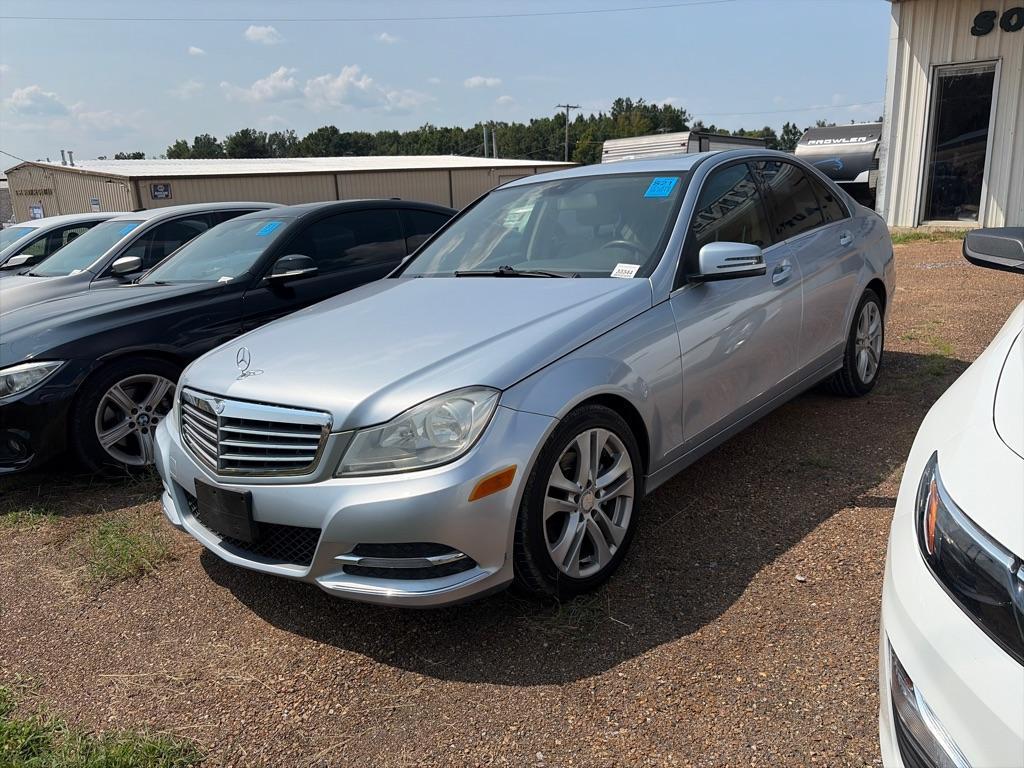 mercedes-benz c-class 2013 WDDGF4HB4DA774817 image mercedes-benz c-class 2013 WDDGF4HB4DA774817 image