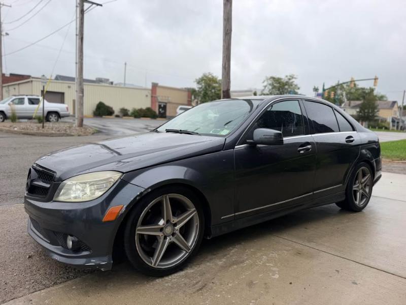 mercedes-benz c-class 2010 WDDGF8BB8AR128533 image mercedes-benz c-class 2010 WDDGF8BB8AR128533 image