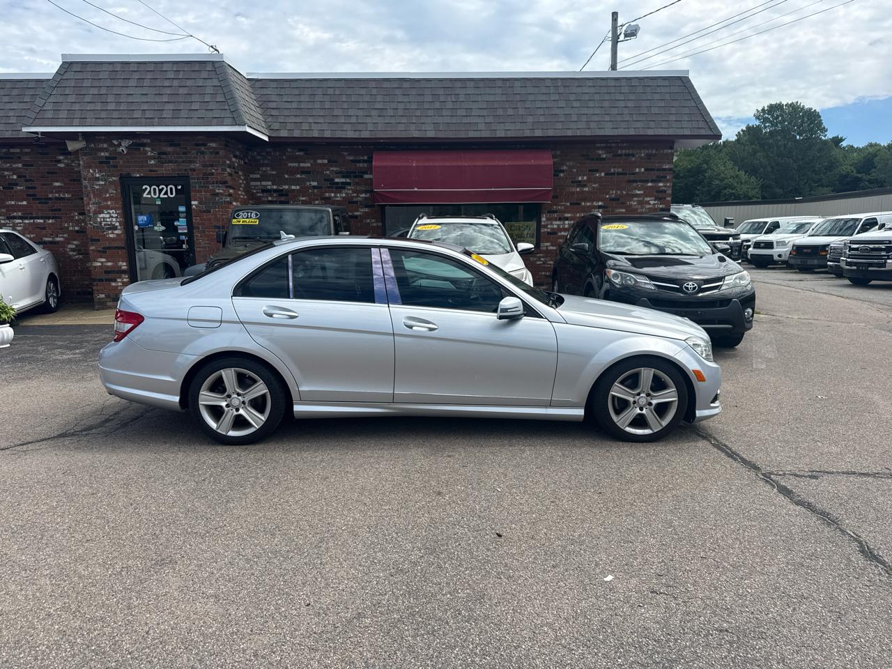 mercedes-benz c-class 2010 WDDGF8BBXAF431492 image mercedes-benz c-class 2010 WDDGF8BBXAF431492 image