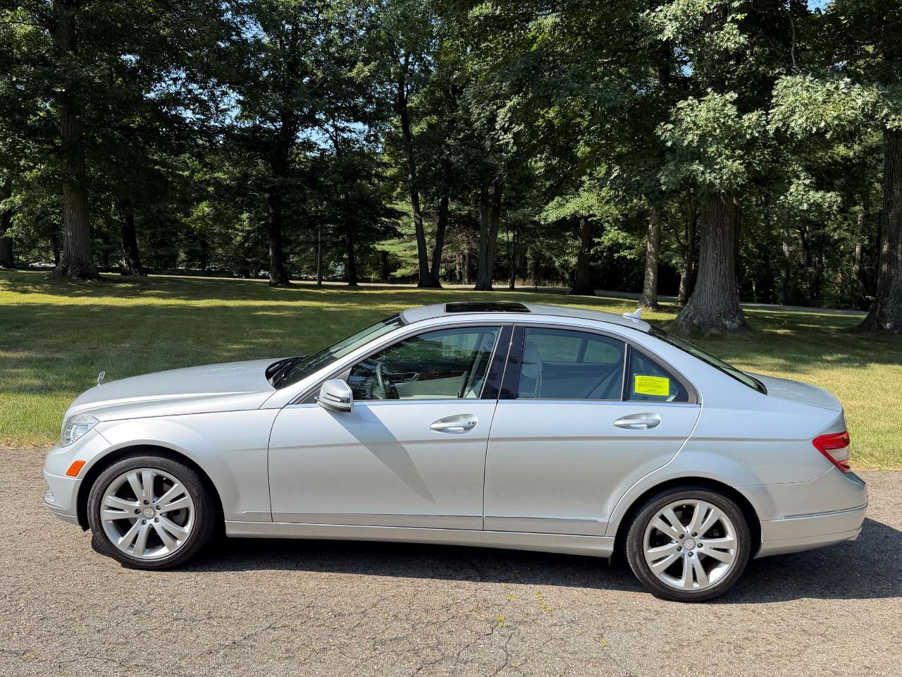 mercedes-benz c-class 2010 WDDGF5EB5AA403560 image mercedes-benz c-class 2010 WDDGF5EB5AA403560 image