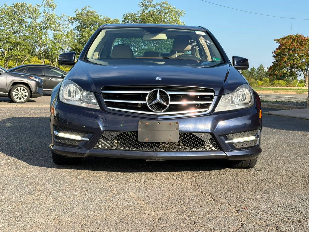 mercedes-benz c-class 2014 WDDGF8AB8EA948696 image mercedes-benz c-class 2014 WDDGF8AB8EA948696 image