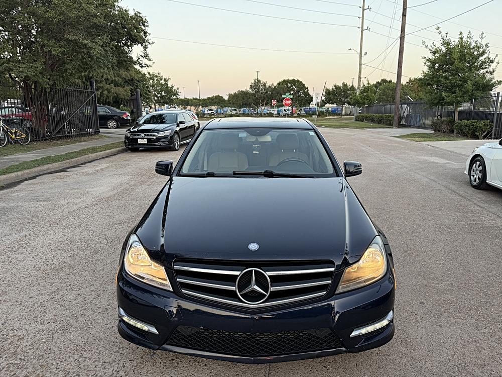 mercedes-benz c-class 2014 WDDGF4HB3ER304992 image mercedes-benz c-class 2014 WDDGF4HB3ER304992 image