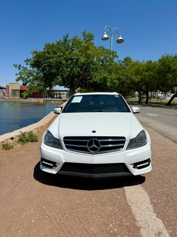 mercedes-benz c-class 2014 WDDGF4HB2EA916146 image