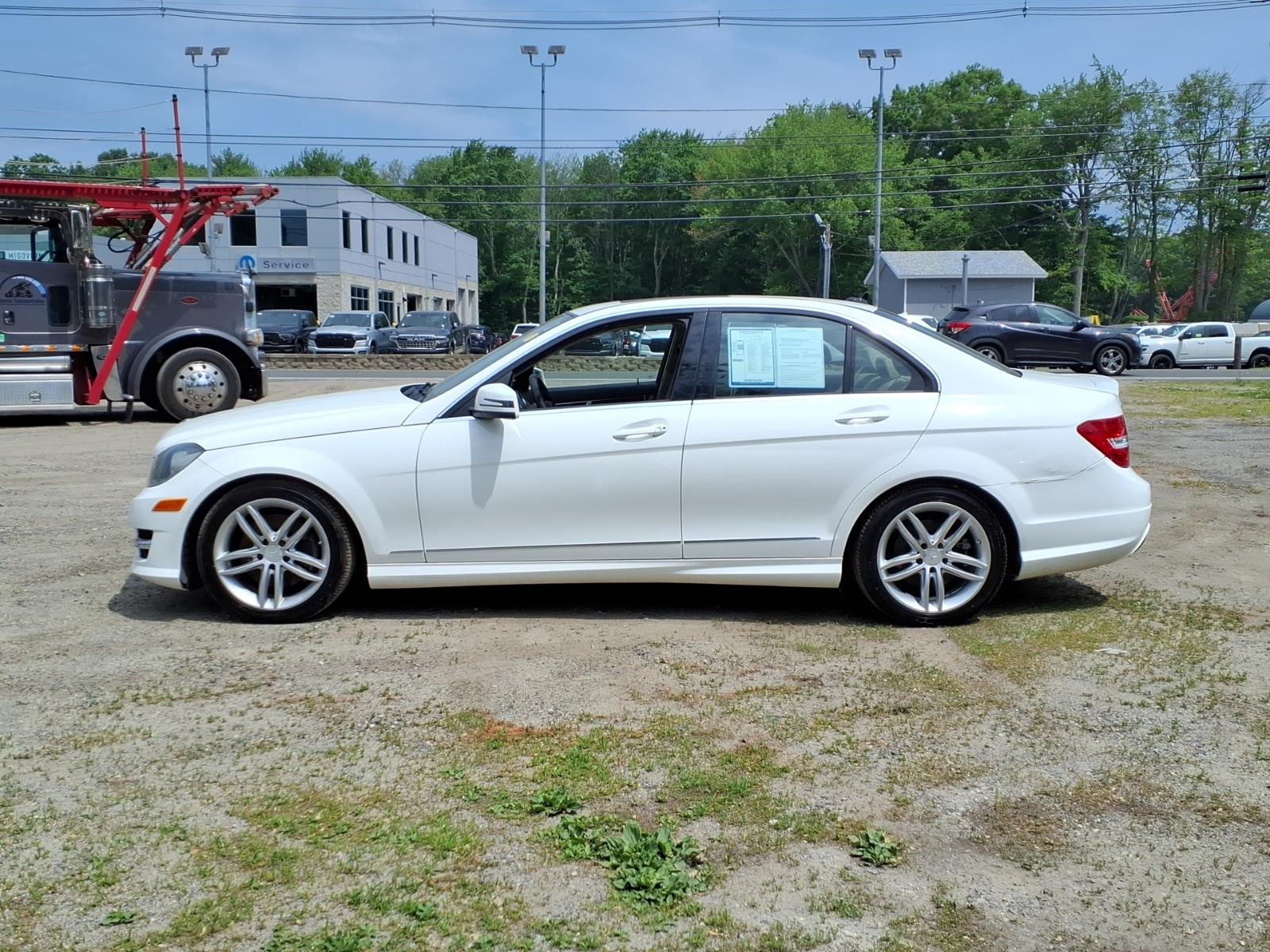 mercedes-benz c-class 2014 WDDGF8AB0ER315188 image mercedes-benz c-class 2014 WDDGF8AB0ER315188 image