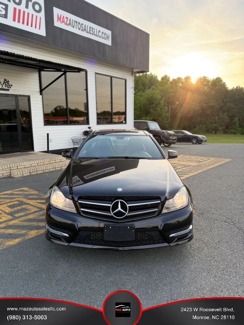 mercedes-benz c-class 2014 WDDGJ4HB5EG217217 image mercedes-benz c-class 2014 WDDGJ4HB5EG217217 image