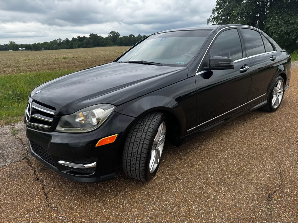 mercedes-benz c-class 2014 WDDGF4HB3ER314289 image mercedes-benz c-class 2014 WDDGF4HB3ER314289 image
