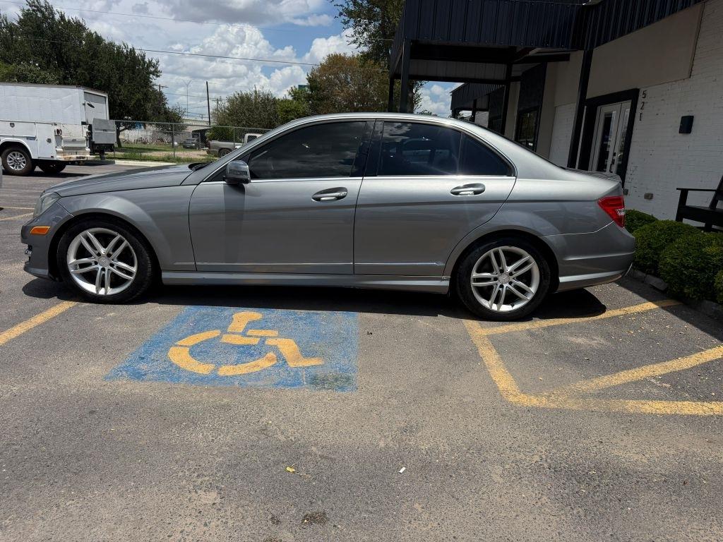 mercedes-benz c-class 2014 WDDGF8AB7EA896185 image mercedes-benz c-class 2014 WDDGF8AB7EA896185 image