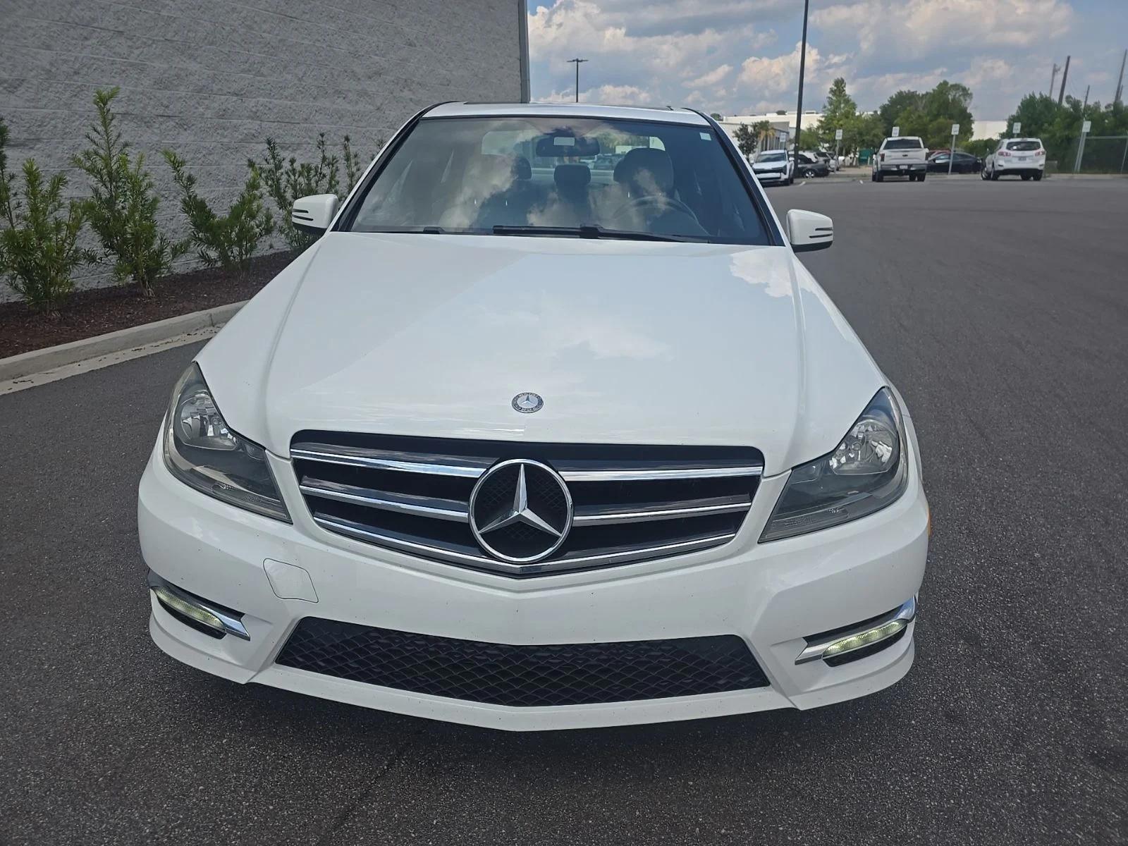 mercedes-benz c-class 2014 WDDGF4HB6EG238868 image mercedes-benz c-class 2014 WDDGF4HB6EG238868 image