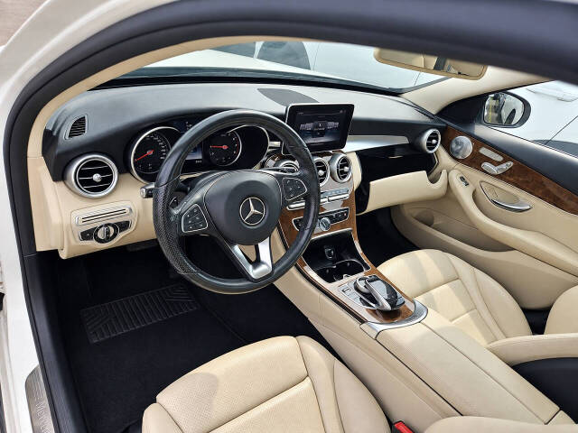 mercedes-benz c-class 2015 55SWF4KB5FU004651 image mercedes-benz c-class 2015 55SWF4KB5FU004651 image