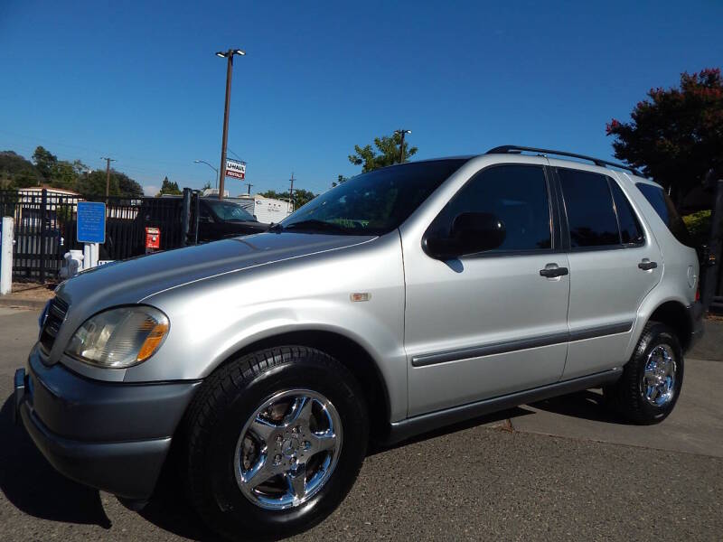 mercedes-benz m-class 1998 4JGAB54E5WA031180 image mercedes-benz m-class 1998 4JGAB54E5WA031180 image