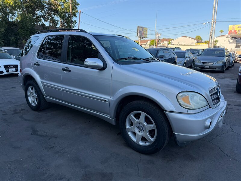 mercedes-benz m-class 2002 4JGAB54E62A302662 image mercedes-benz m-class 2002 4JGAB54E62A302662 image