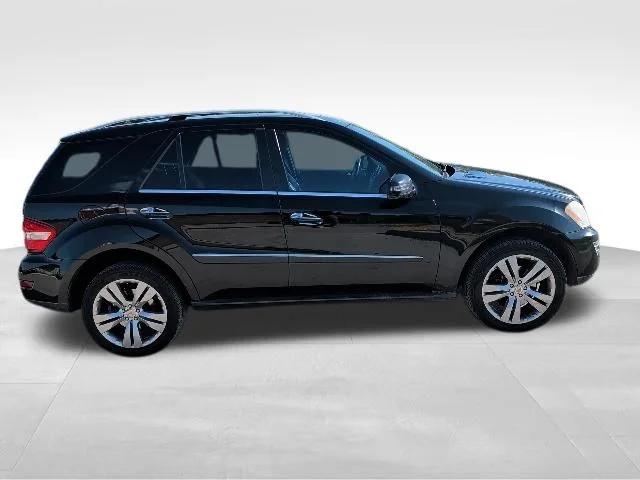 mercedes-benz m-class 2011 4JGBB8GB7BA730442 image mercedes-benz m-class 2011 4JGBB8GB7BA730442 image
