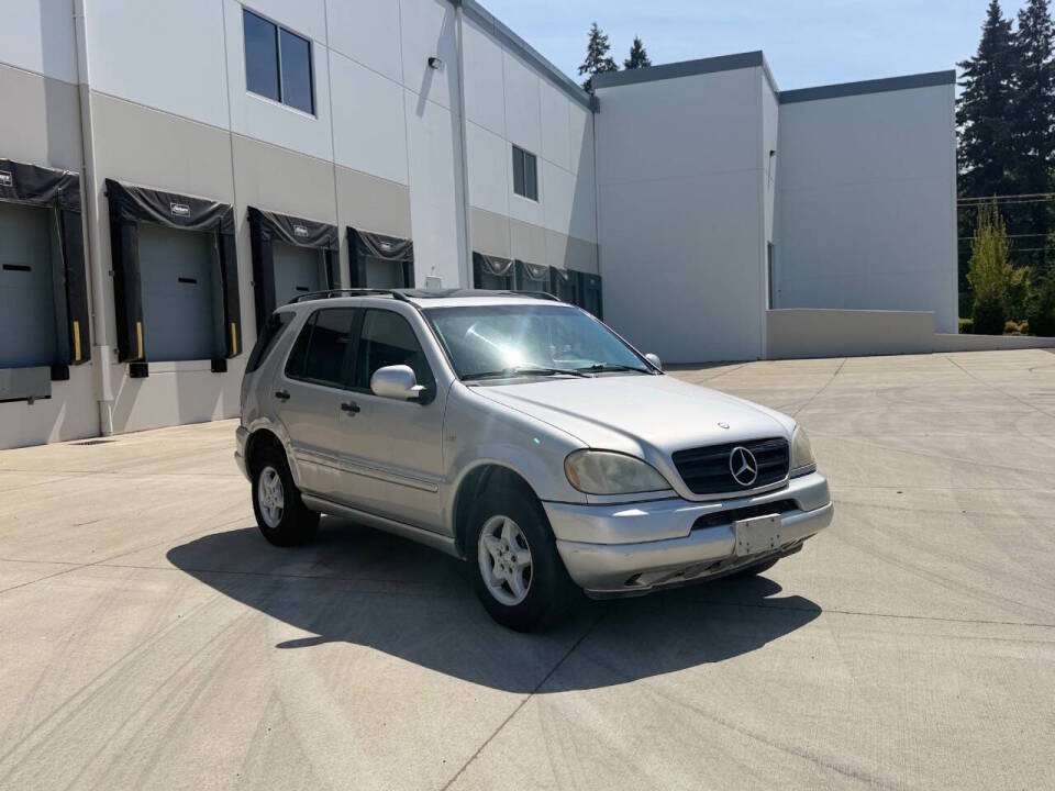 mercedes-benz m-class 2000 4JGAB54E6YA210508 image mercedes-benz m-class 2000 4JGAB54E6YA210508 image