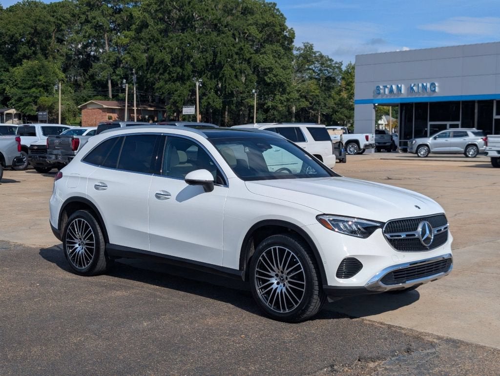 mercedes-benz glc 2023 W1NKM4GB8PF056604 image mercedes-benz glc 2023 W1NKM4GB8PF056604 image