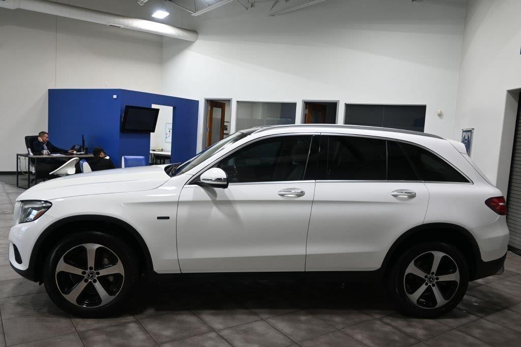 mercedes-benz glc 2019 WDC0G5EB0KF561490 image