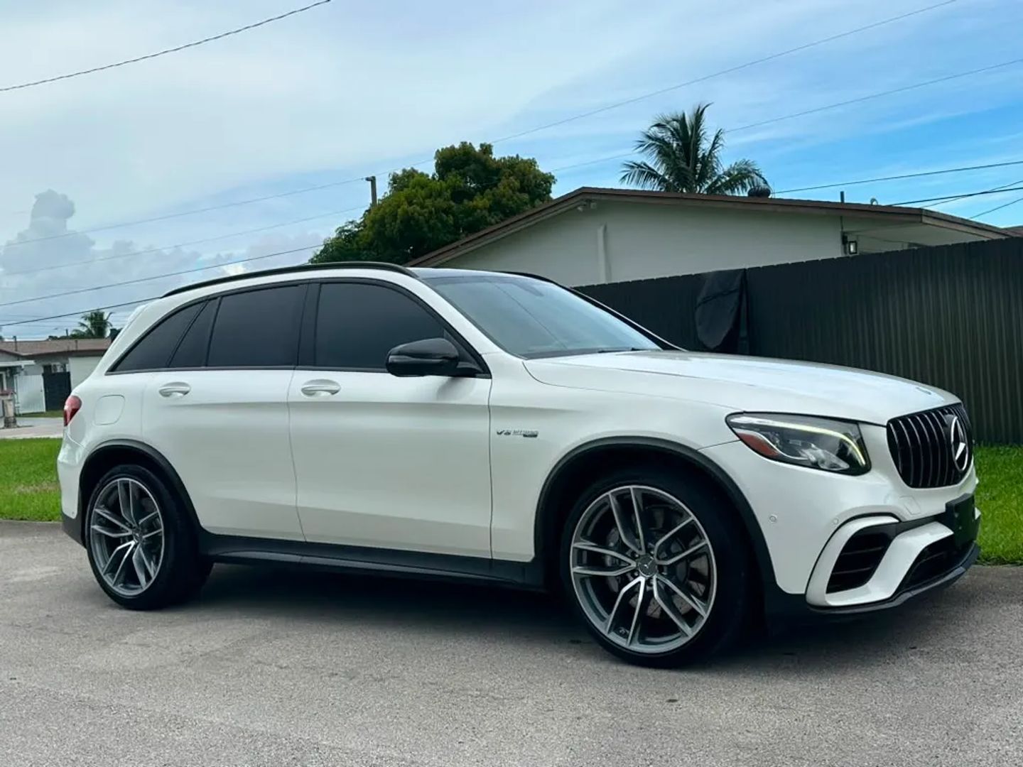 mercedes-benz glc 2019 WDC0G8JB1KF488539 image mercedes-benz glc 2019 WDC0G8JB1KF488539 image