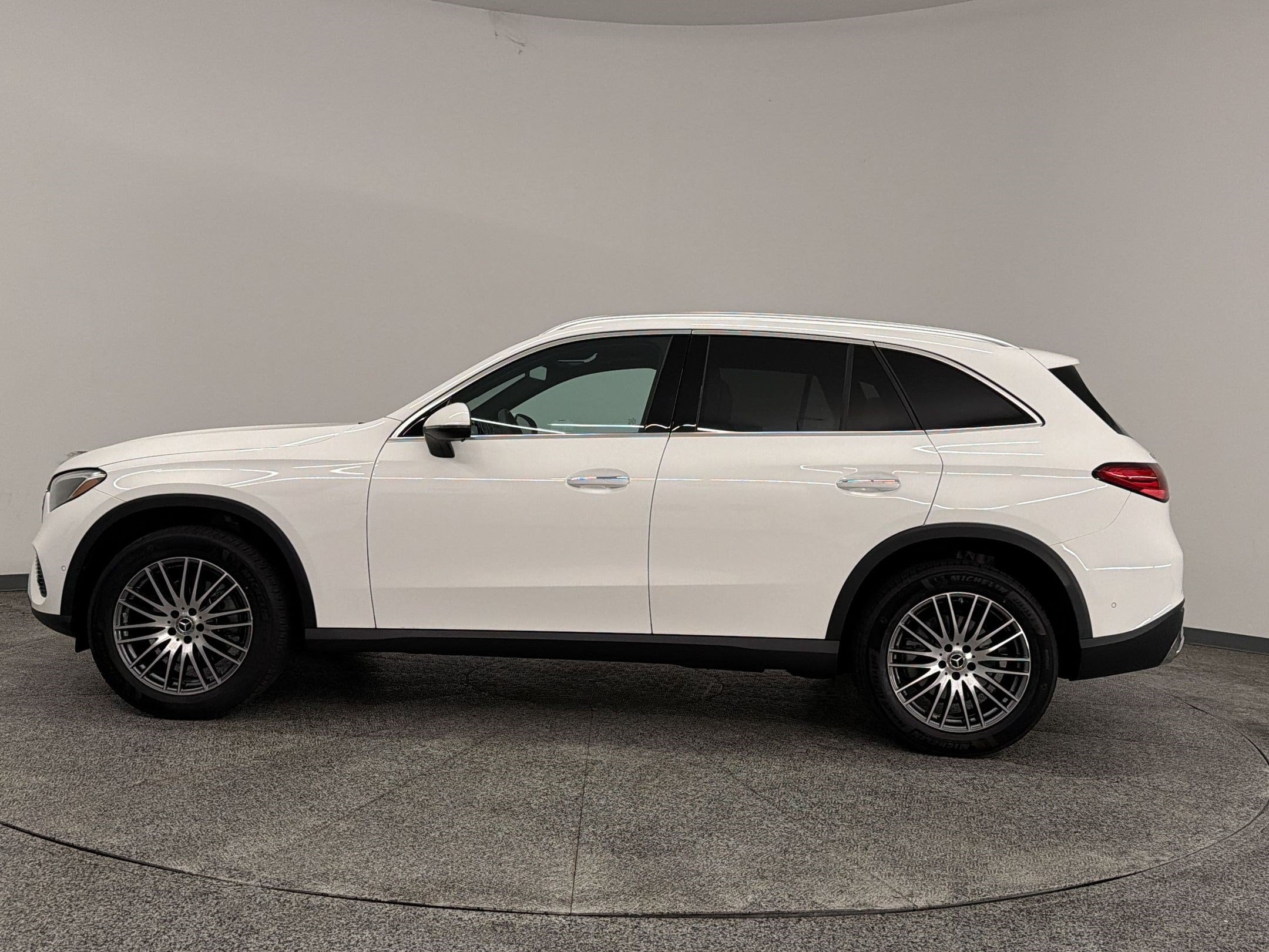 mercedes-benz glc 2026 W1NKM4GB5TF554642 image mercedes-benz glc 2026 W1NKM4GB5TF554642 image