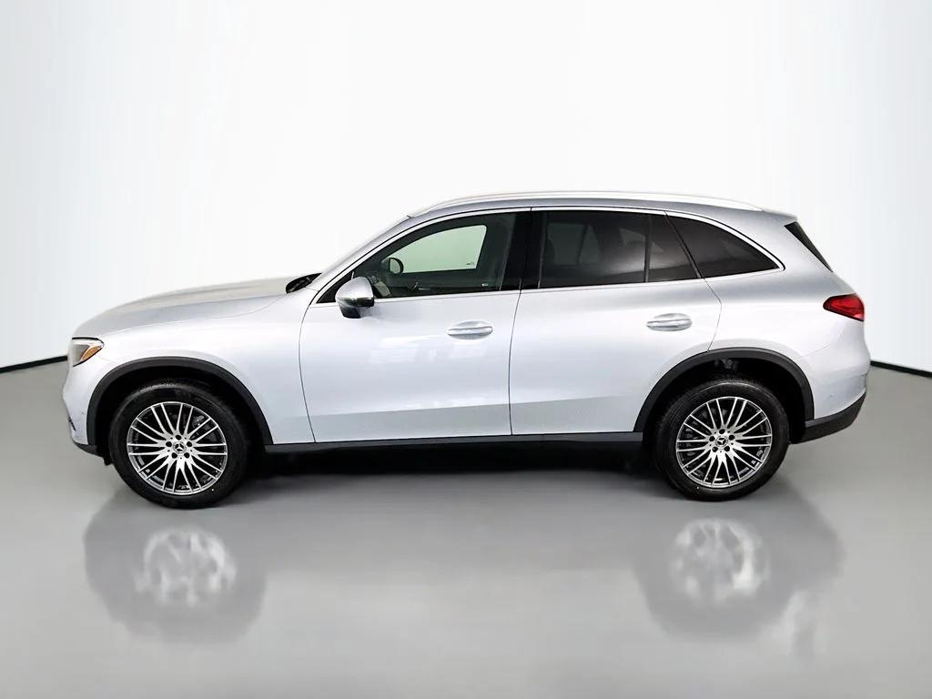 mercedes-benz glc 2026 W1NKM4HB9TF560717 image mercedes-benz glc 2026 W1NKM4HB9TF560717 image