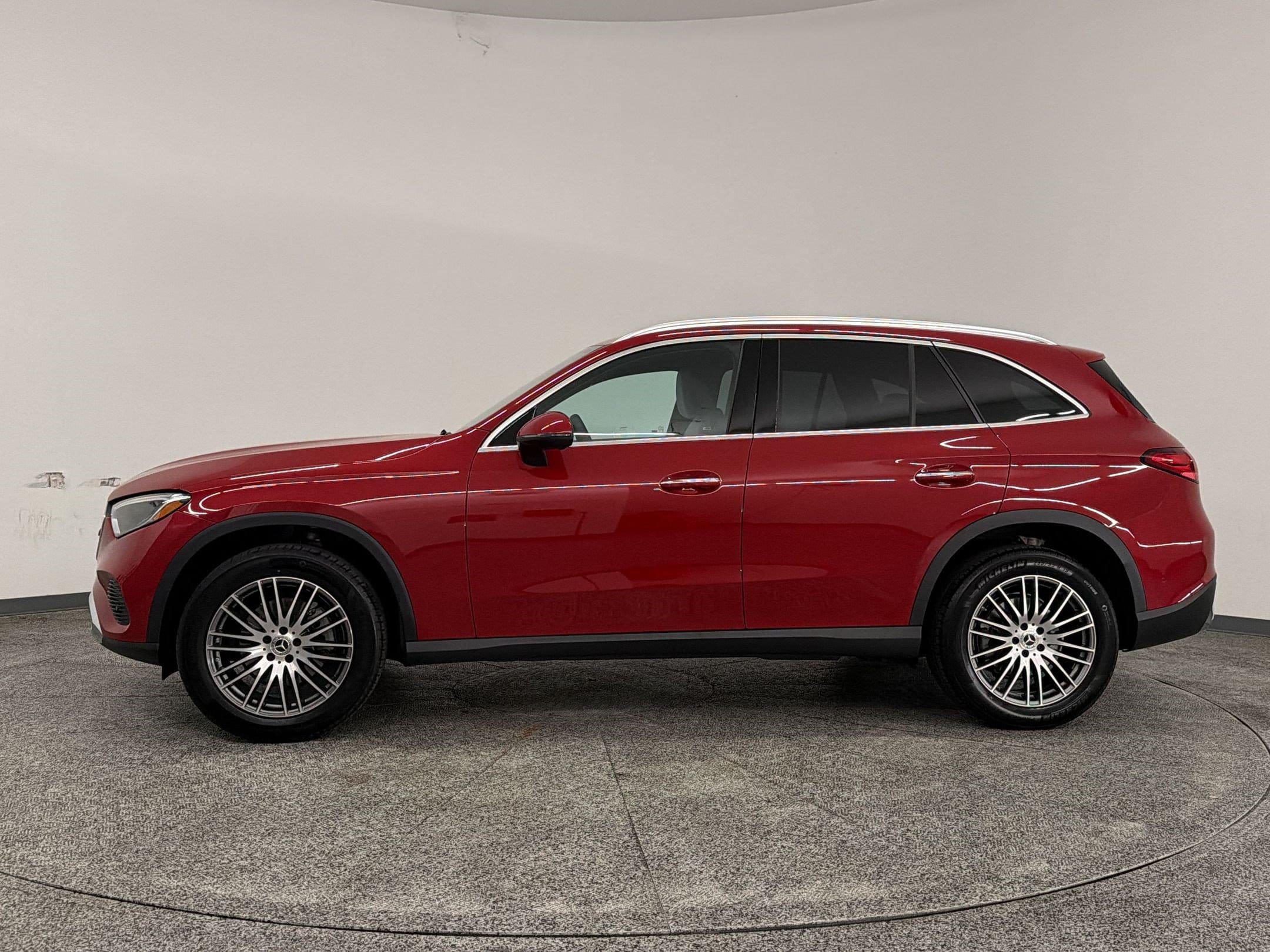 mercedes-benz glc 2026 W1NKM4GB7TU125112 image mercedes-benz glc 2026 W1NKM4GB7TU125112 image