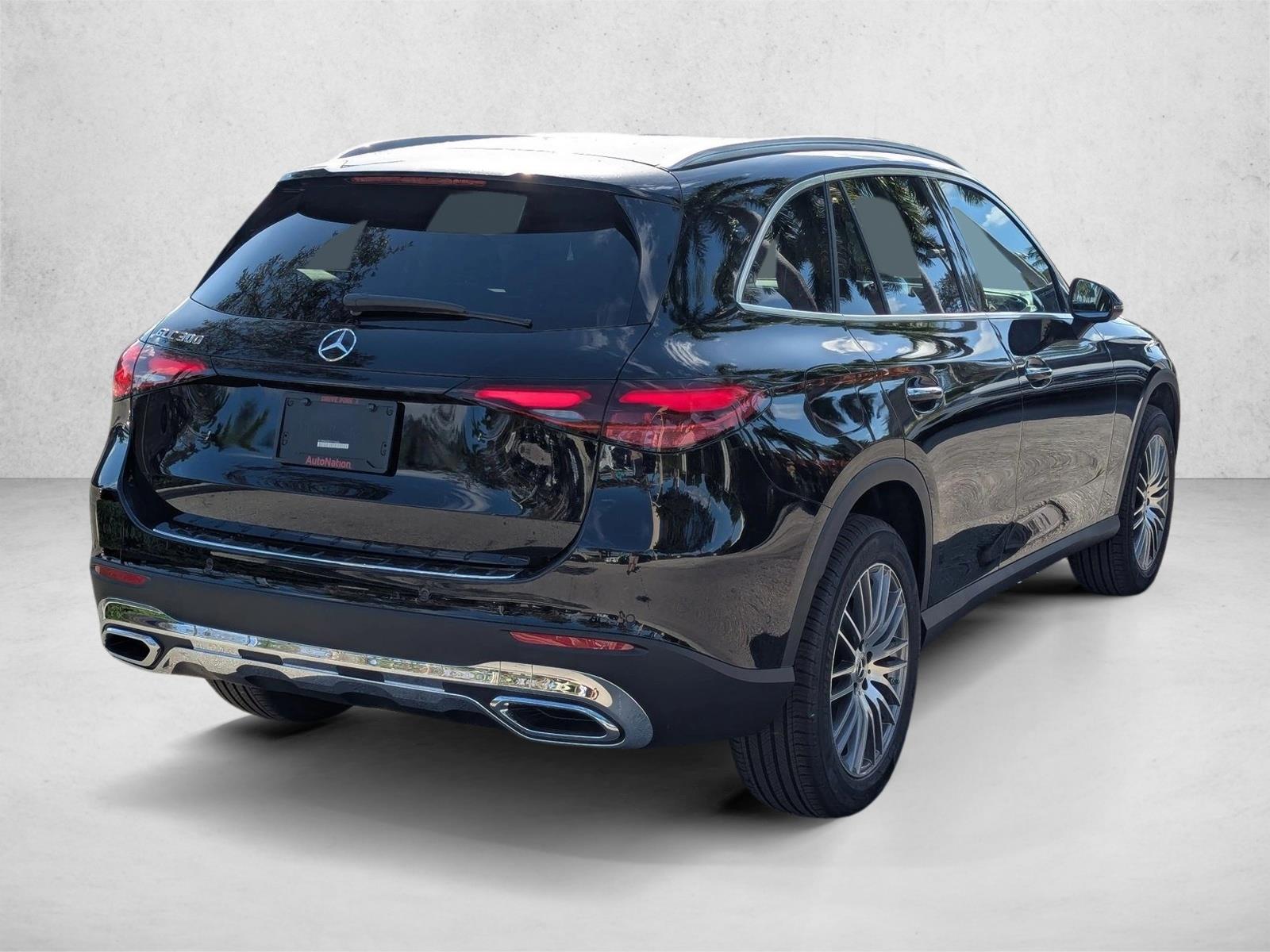 mercedes-benz glc 2026 W1NKM4GB5TU116666 image mercedes-benz glc 2026 W1NKM4GB5TU116666 image