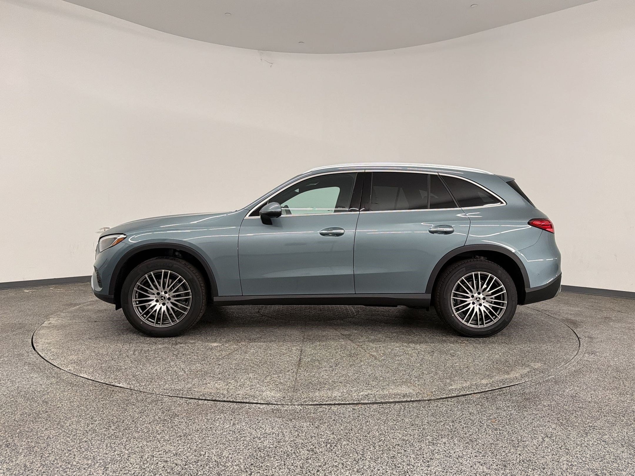 mercedes-benz glc 2026 W1NKM4GB1TF570370 image mercedes-benz glc 2026 W1NKM4GB1TF570370 image