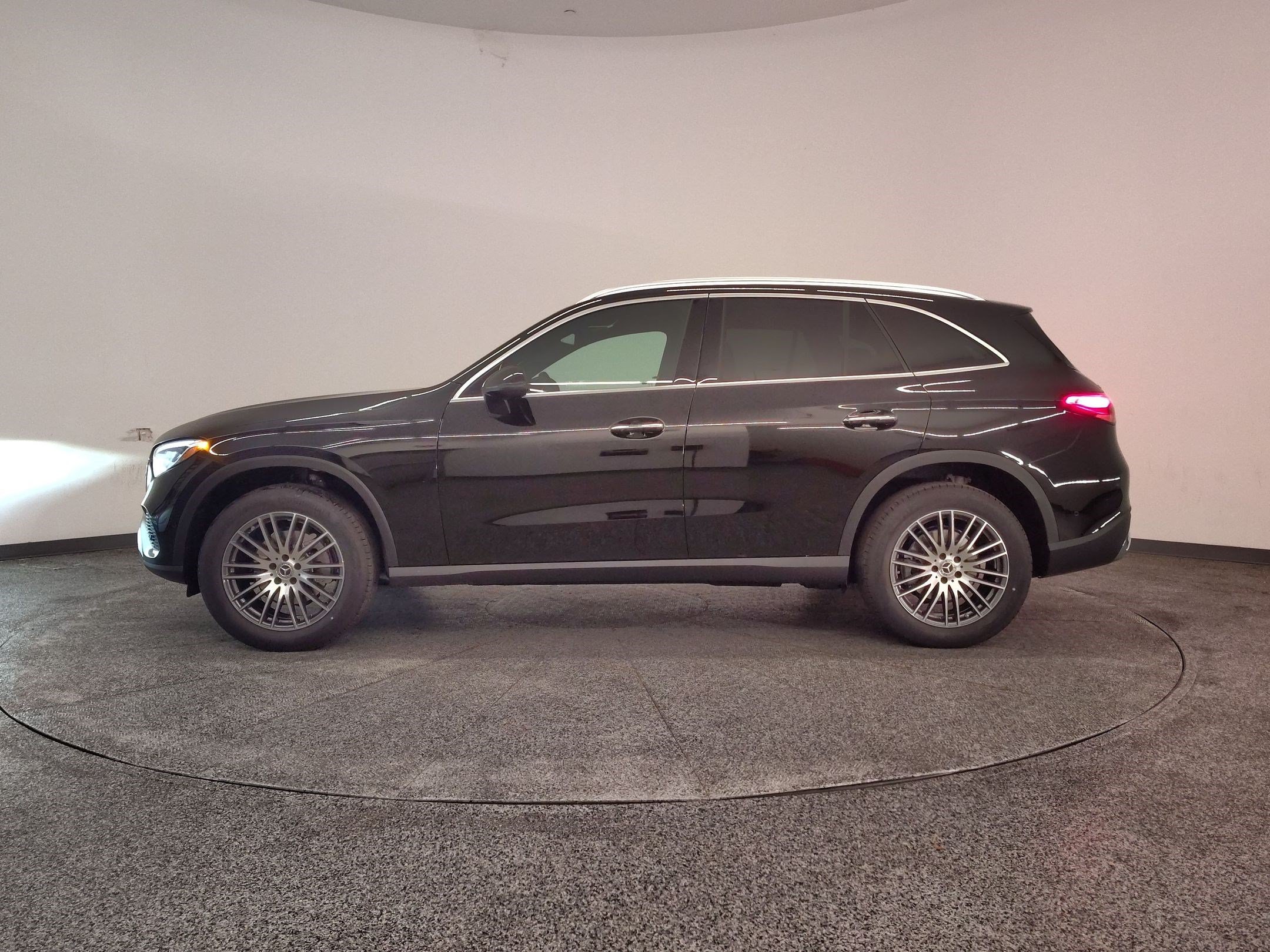 mercedes-benz glc 2026 W1NKM4GB8TF560242 image mercedes-benz glc 2026 W1NKM4GB8TF560242 image