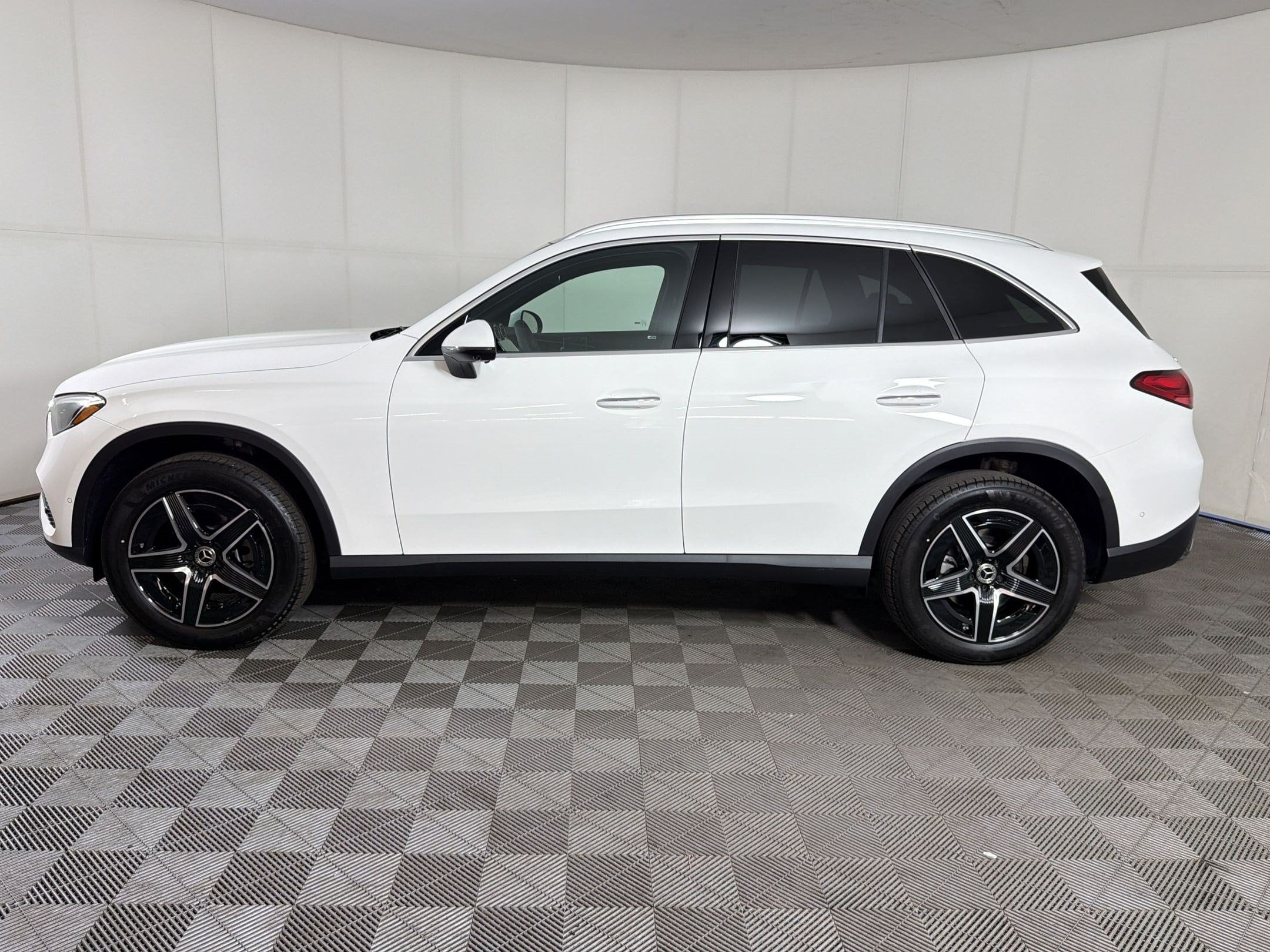 mercedes-benz glc 2026 W1NKM4HB7TF619148 image mercedes-benz glc 2026 W1NKM4HB7TF619148 image