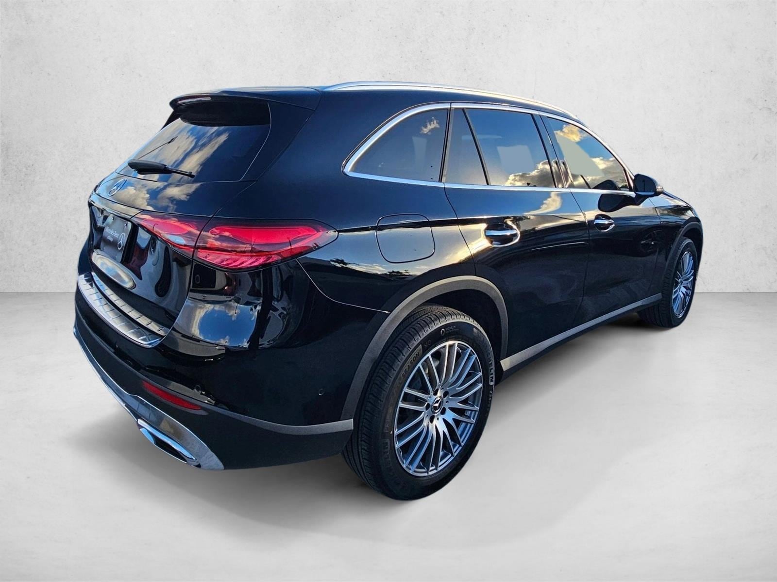 mercedes-benz glc 2026 W1NKM4GB8TF524289 image mercedes-benz glc 2026 W1NKM4GB8TF524289 image