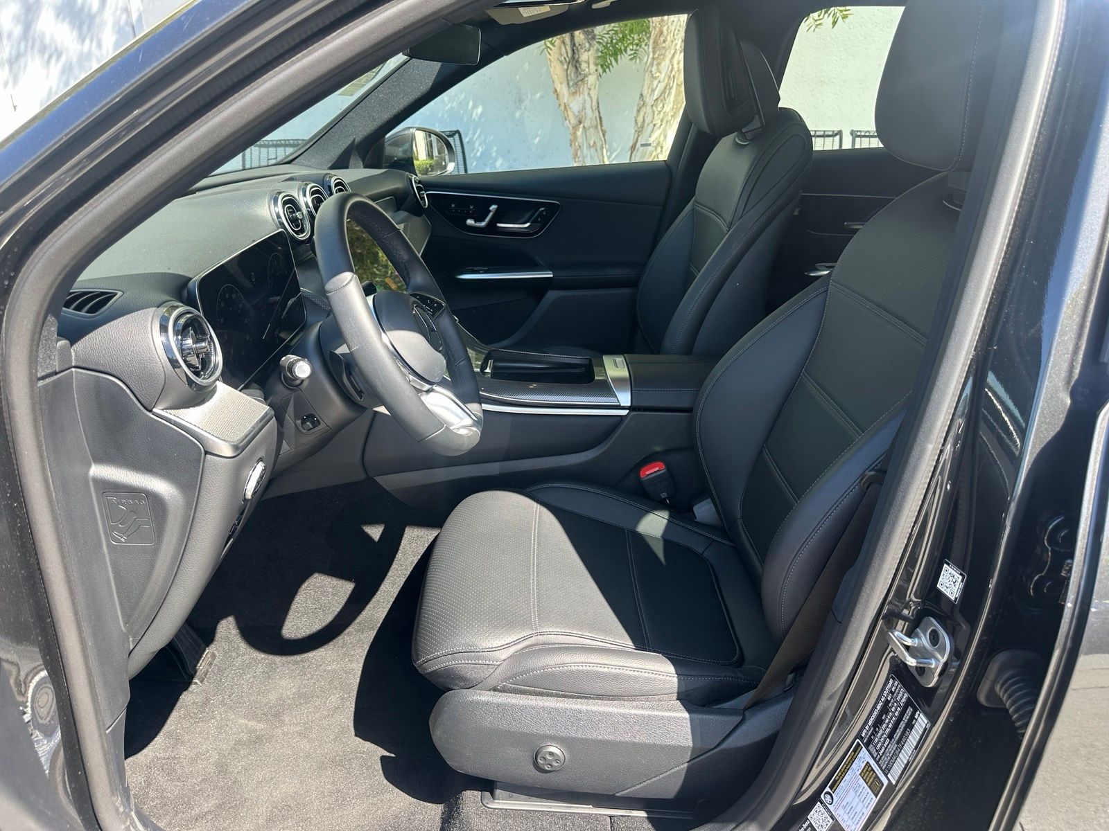 mercedes-benz glc 2026 W1NKM4GB4TF490383 image mercedes-benz glc 2026 W1NKM4GB4TF490383 image