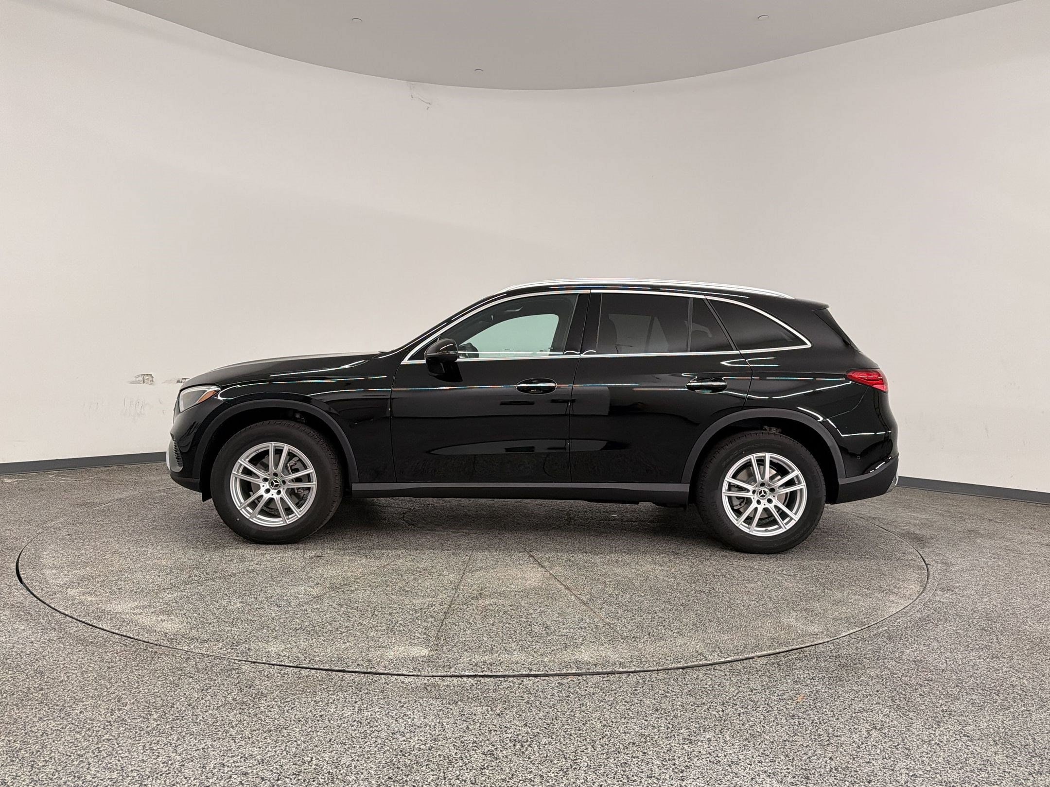 mercedes-benz glc 2026 W1NKM4GB8TF570334 image mercedes-benz glc 2026 W1NKM4GB8TF570334 image