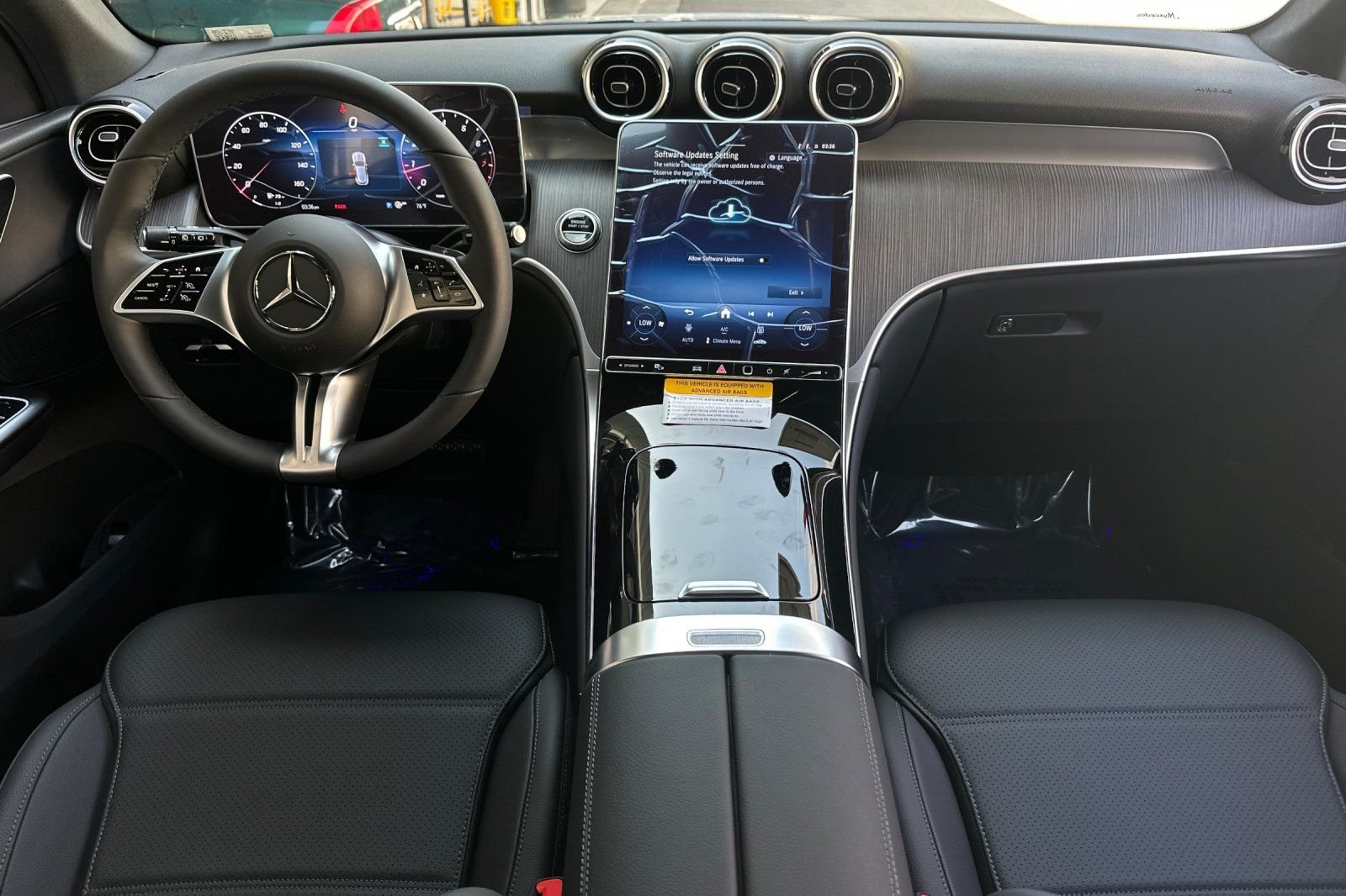 mercedes-benz glc 2026 W1NKM4GB5TU128543 image mercedes-benz glc 2026 W1NKM4GB5TU128543 image