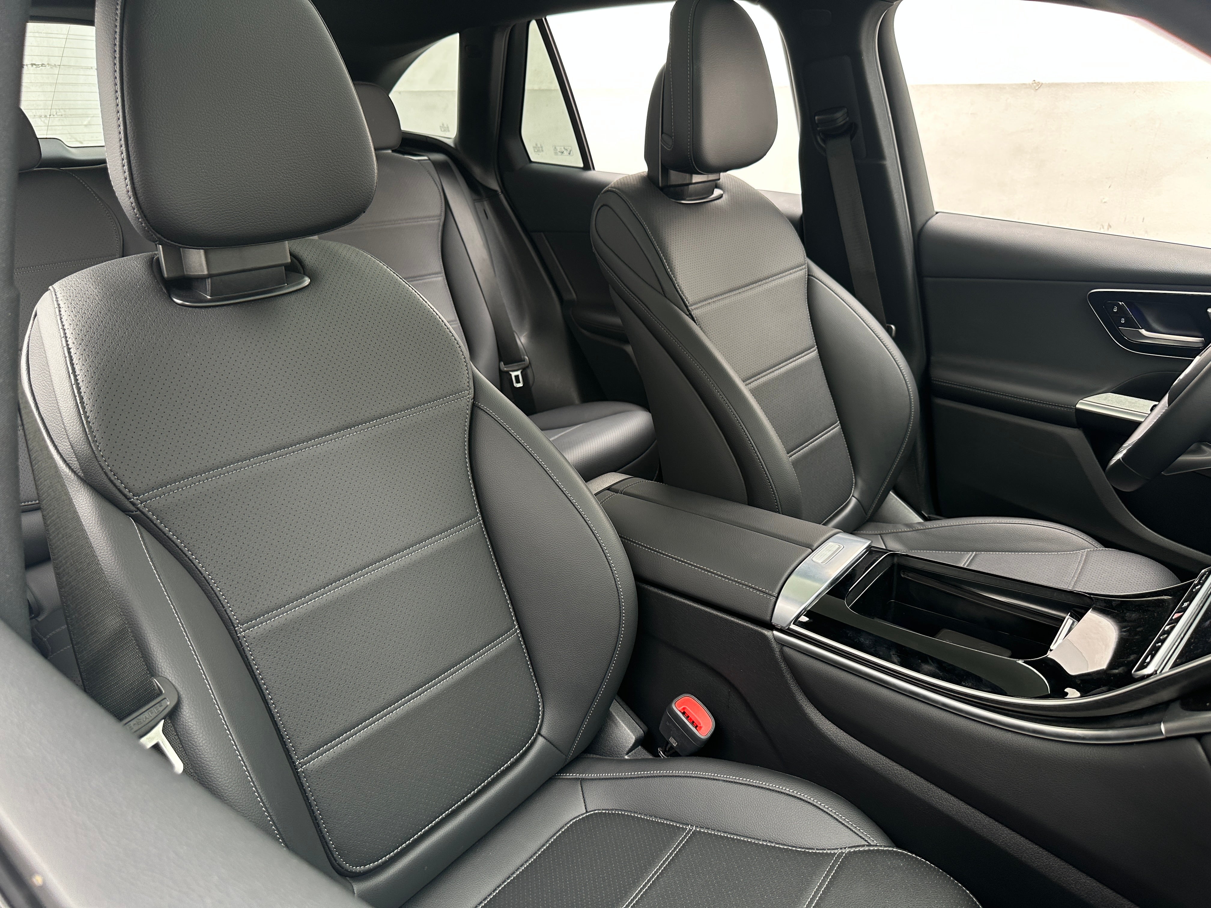 mercedes-benz glc 2026 W1NKM4GB1TF495637 image mercedes-benz glc 2026 W1NKM4GB1TF495637 image