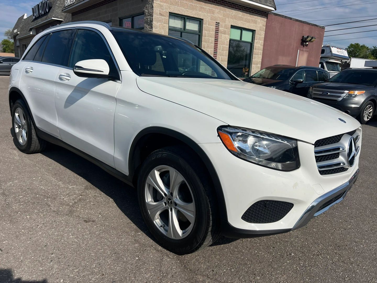 mercedes-benz glc 2017 WDC0G4KB8HV012231 image mercedes-benz glc 2017 WDC0G4KB8HV012231 image