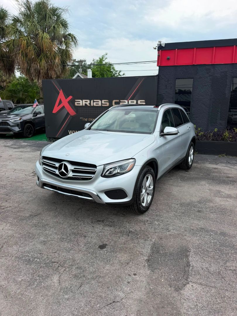 mercedes-benz glc 2017 WDC0G4JB4HV002698 image mercedes-benz glc 2017 WDC0G4JB4HV002698 image