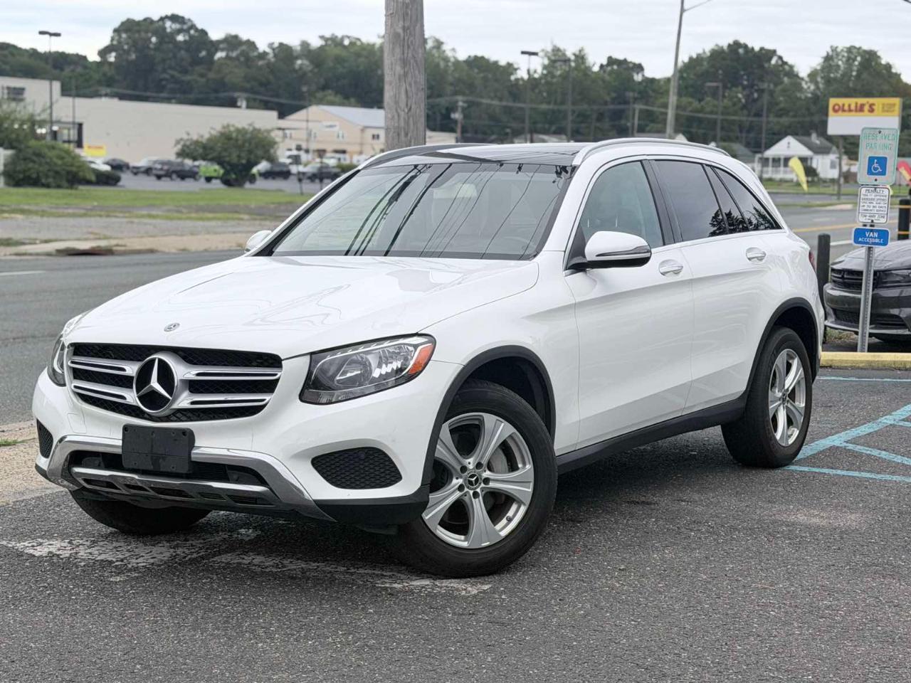 mercedes-benz glc 2017 WDC0G4KB0HV012322 image mercedes-benz glc 2017 WDC0G4KB0HV012322 image