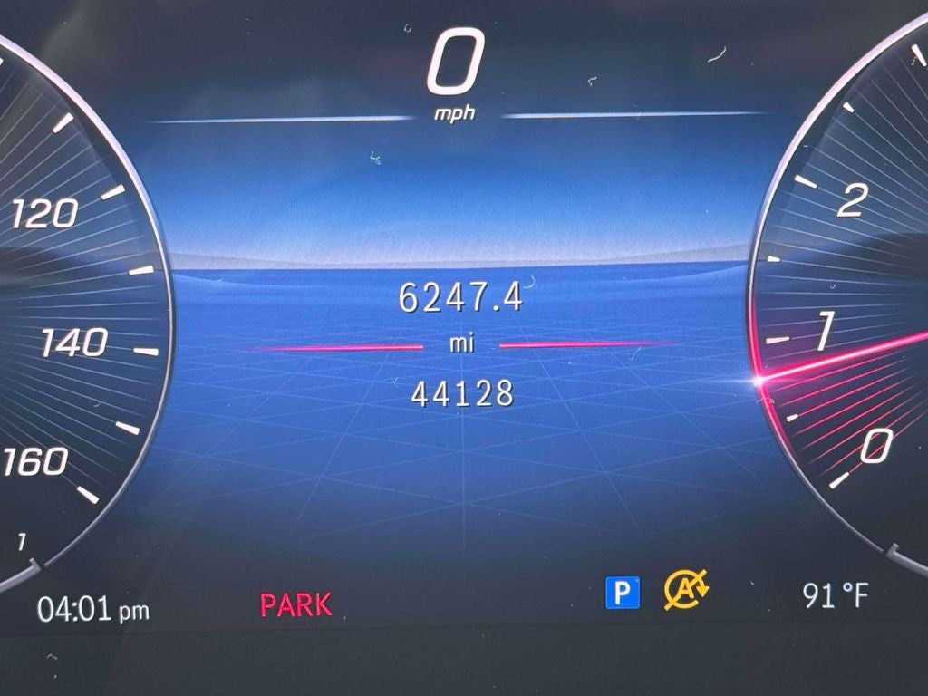 mercedes-benz glc 2024 W1NKM4HB8RF210083 image mercedes-benz glc 2024 W1NKM4HB8RF210083 image