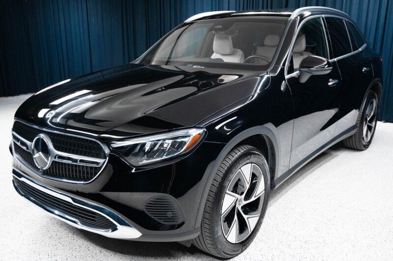 mercedes-benz glc 2024 W1NKM4HB0RF091462 image mercedes-benz glc 2024 W1NKM4HB0RF091462 image