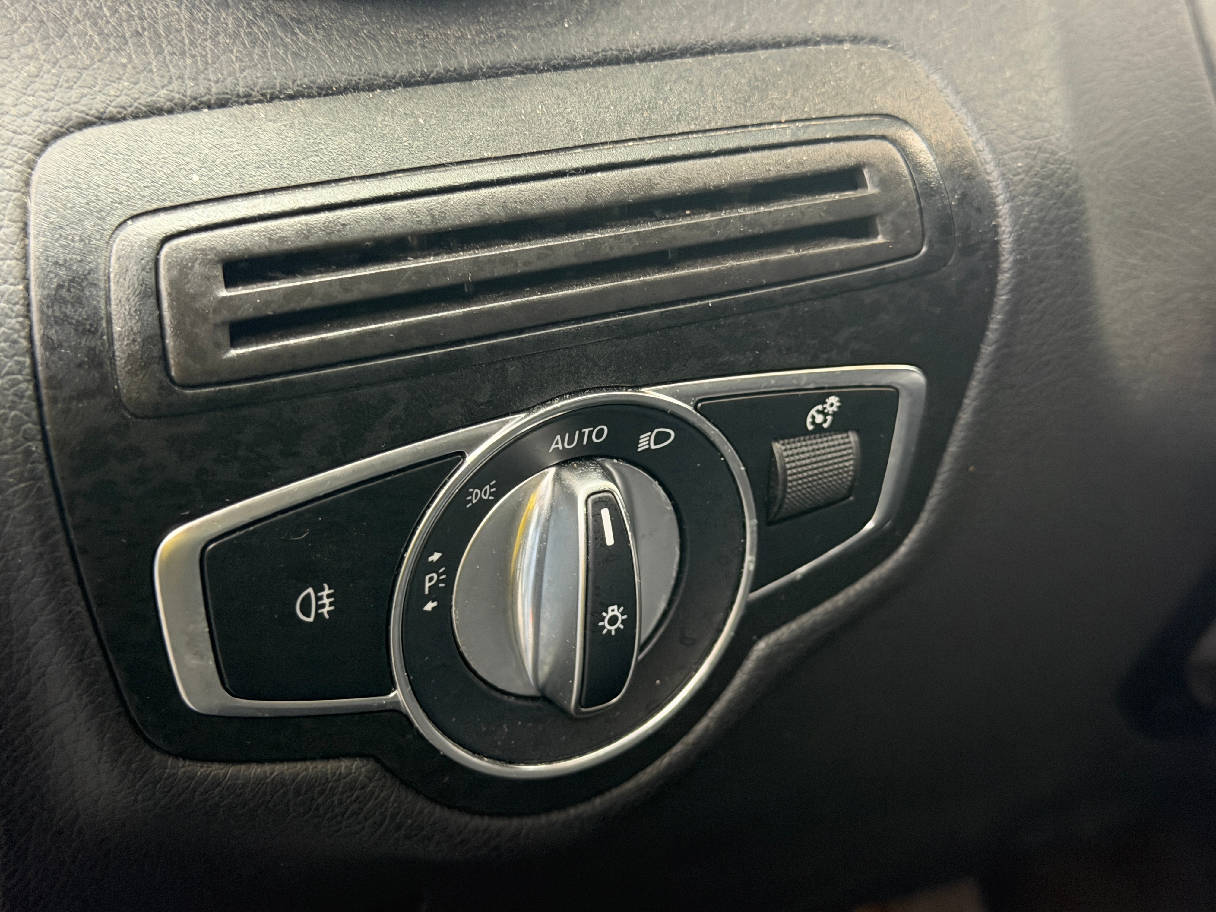 mercedes-benz glc 2022 W1N0G8EB4NV394593 image mercedes-benz glc 2022 W1N0G8EB4NV394593 image