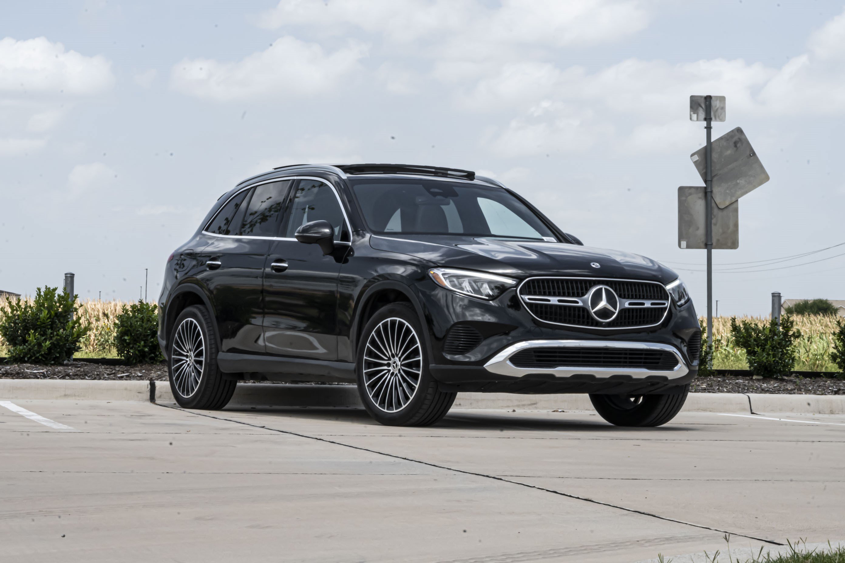 mercedes-benz glc 2025 W1NKM4GB1SF335305 image mercedes-benz glc 2025 W1NKM4GB1SF335305 image
