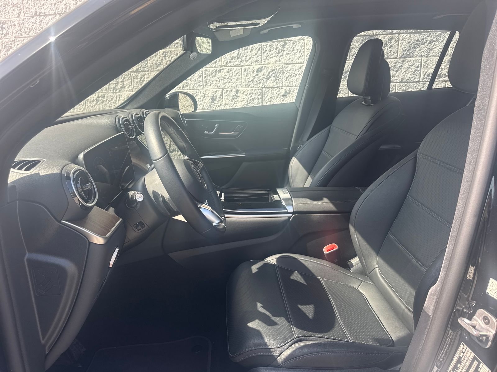 mercedes-benz glc 2025 W1NKM4GBXSF396314 image mercedes-benz glc 2025 W1NKM4GBXSF396314 image
