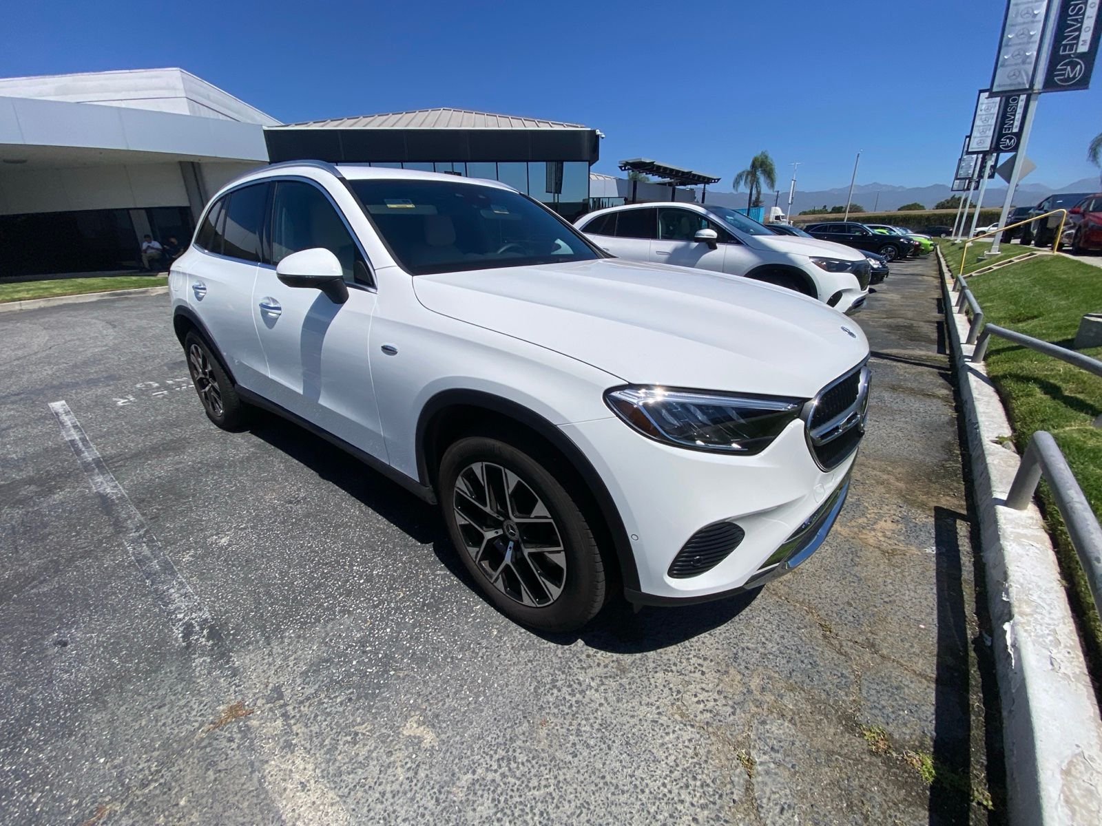 mercedes-benz glc 2025 W1NKM5GB4SF413999 image mercedes-benz glc 2025 W1NKM5GB4SF413999 image