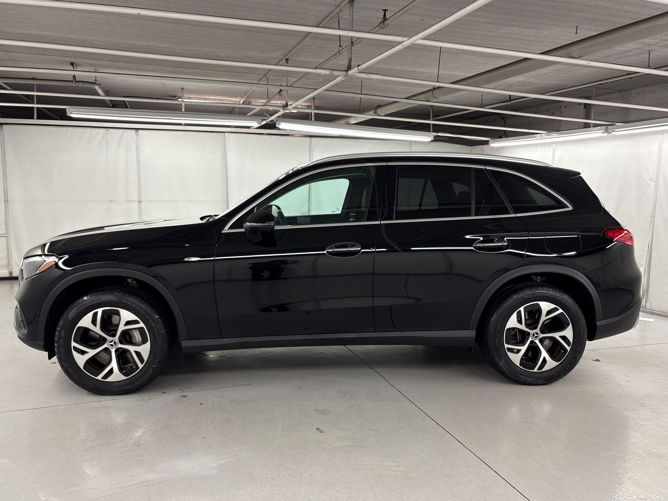 mercedes-benz glc 2025 W1NKM5GB9SU094921 image mercedes-benz glc 2025 W1NKM5GB9SU094921 image