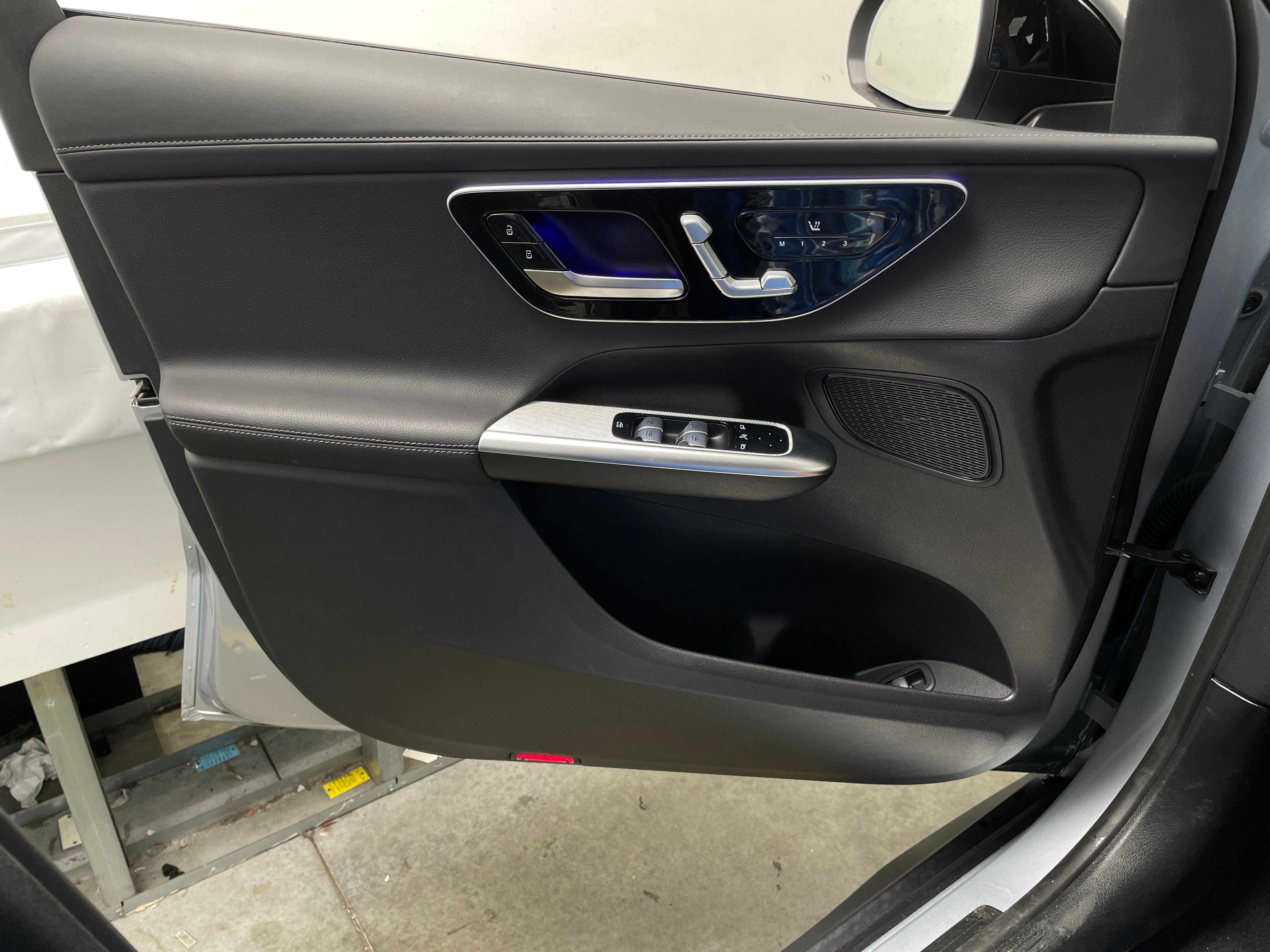 mercedes-benz glc 2025 W1NKM4HB7SF371756 image mercedes-benz glc 2025 W1NKM4HB7SF371756 image