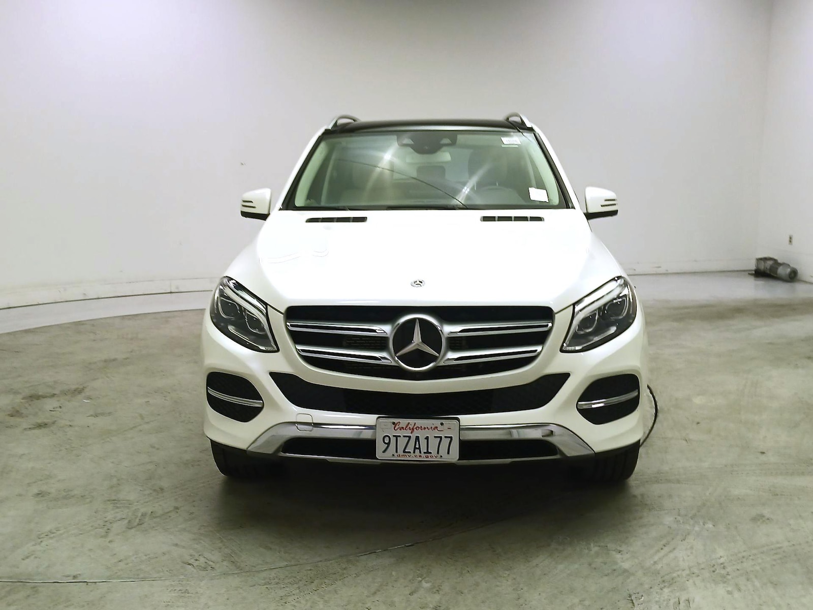 mercedes-benz gle-class 2018 4JGDA6DB3JB068243 image mercedes-benz gle-class 2018 4JGDA6DB3JB068243 image