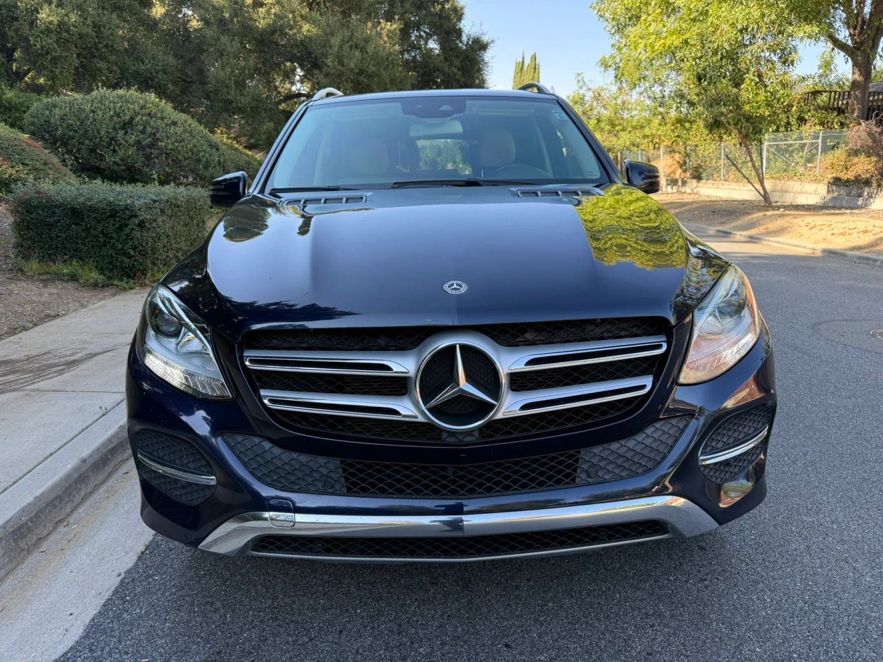 mercedes-benz gle-class 2018 4JGDA5JB4JA999273 image mercedes-benz gle-class 2018 4JGDA5JB4JA999273 image