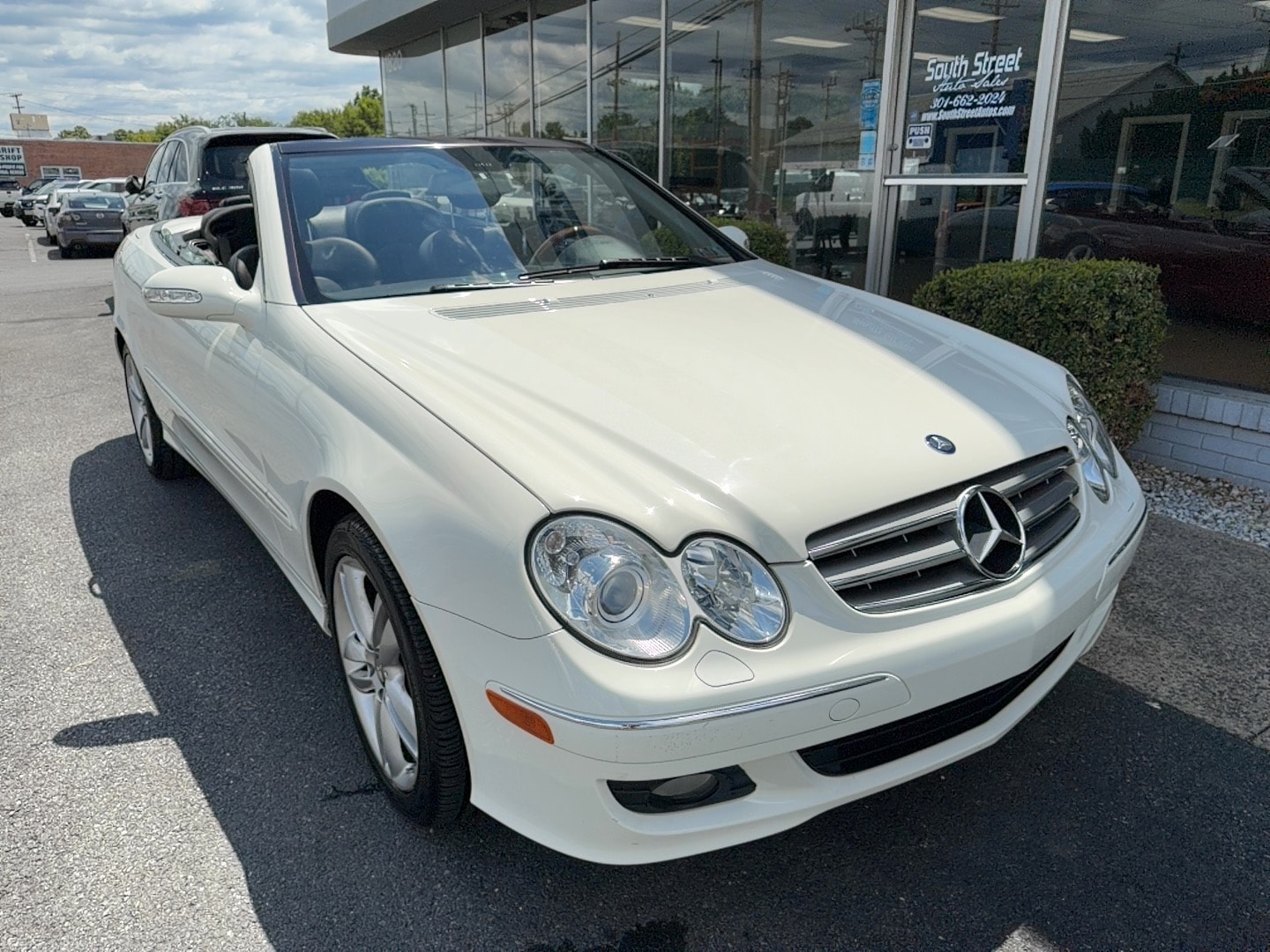 mercedes-benz clk-class 2008 WDBTK56F88T089082 image mercedes-benz clk-class 2008 WDBTK56F88T089082 image